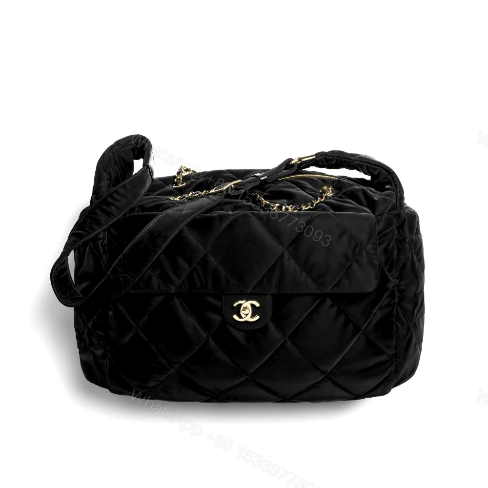 Chanel Maxi Bowling Bag Velvet Effect Nylon And Gold Tone Metal Black 27Cm — view 1