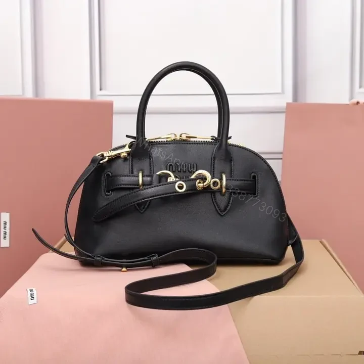 高仿miumiu*Aventure系列5BB169手提包黑色小號免檢版 — view 1