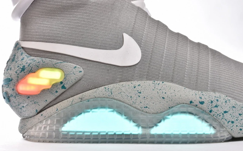View 4 of NIKE AIR MAG 417744-001