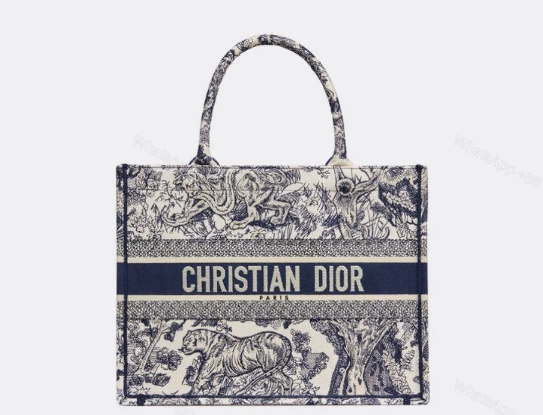 Design MEDIUM BOOK TOTE Ecru and Blue Toile de Jouy Embroidery (36 x 27.5 x 16.5 cm) – Dubai Fashion LUX — view 1