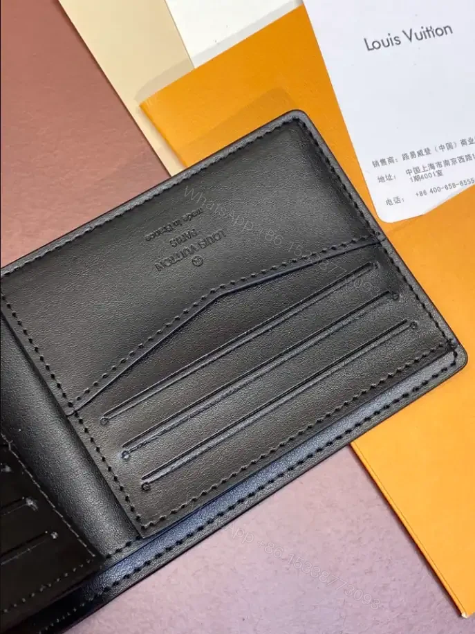 View 5 of LV SLENDER WALLET – RRG081
