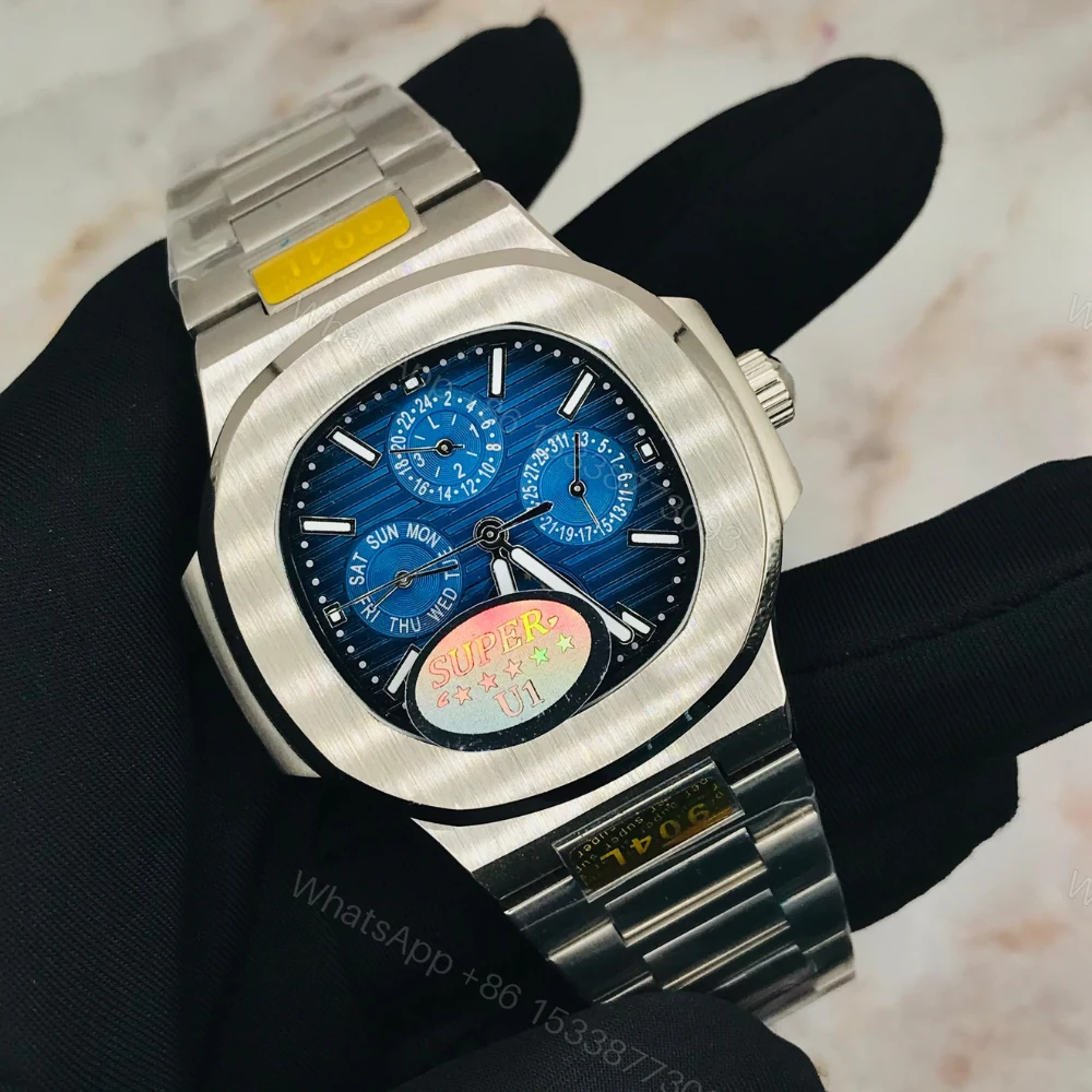 Patek Philippe Nautilus 5740/1G-001 — view 1