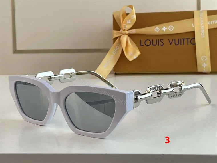 View 3 of LV SUNGLASSES – GLVT26