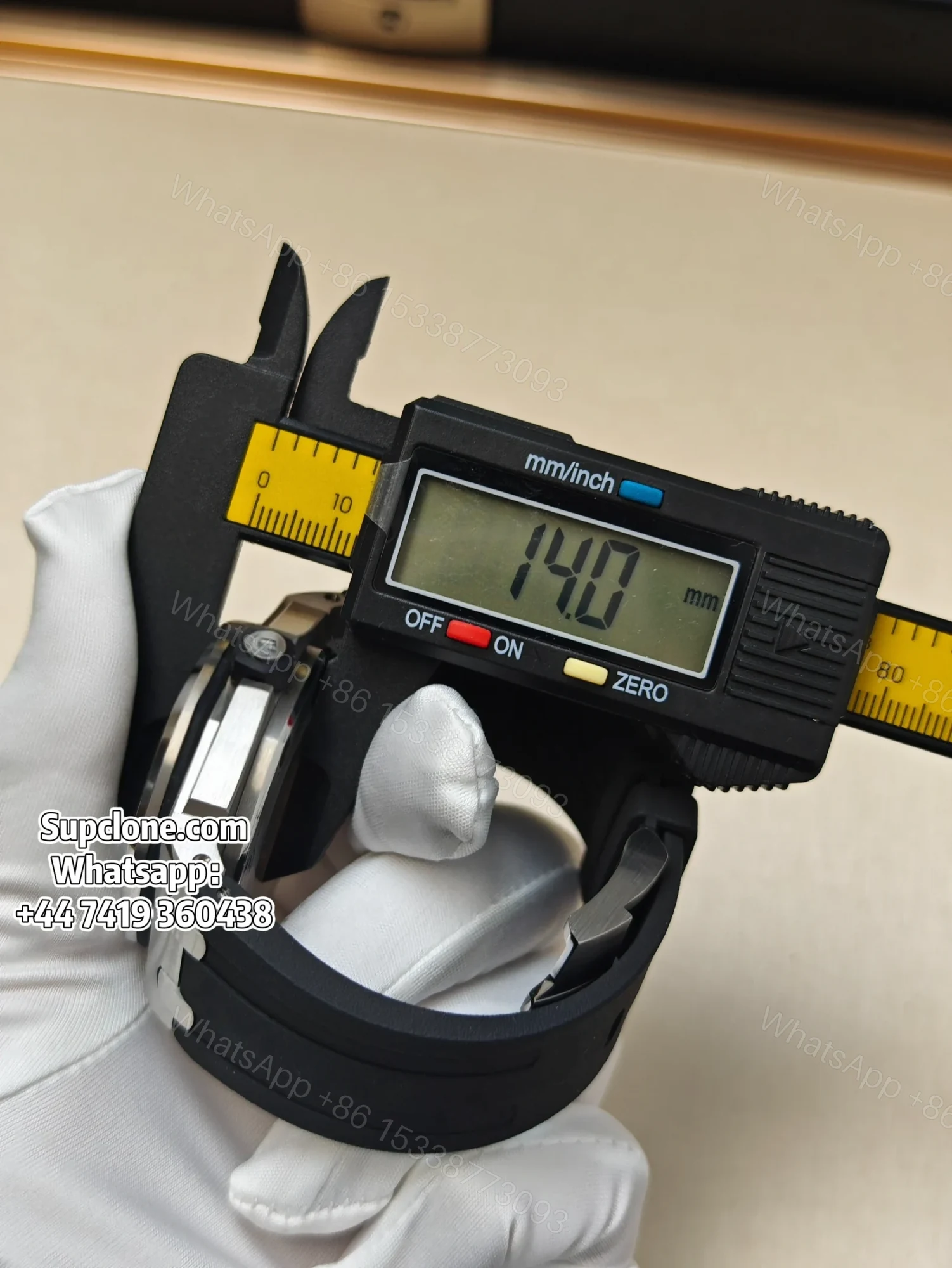 View 9 of Audemars Piguet Super Clone 1:1 Royal Oak Offshore Diver 15710 Black Dial