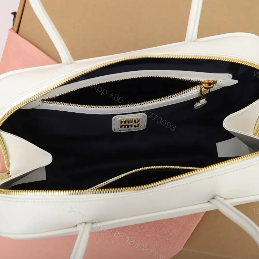 View 9 of 高仿miumiu*5BB172壓紋LOGO手提包小牛皮白色免檢版