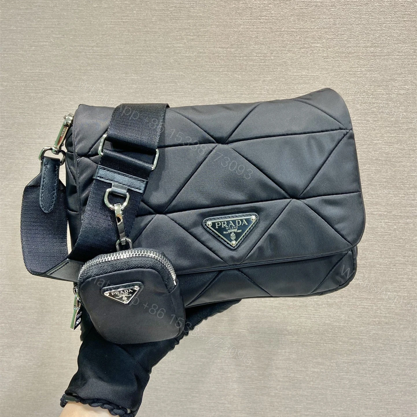 View 7 of 高仿Prada*Re-Edition系列郵差包1BD290免檢版