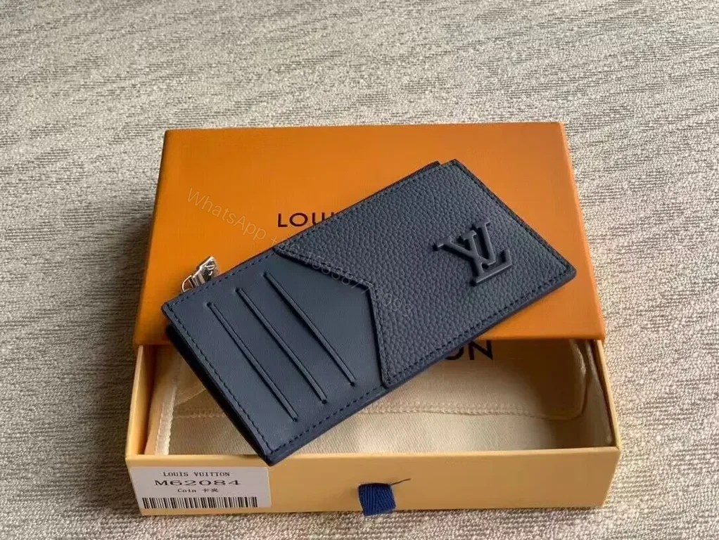 Navy Louis Vuitton Cardholder: Ultra-Compact Luxury — view 1