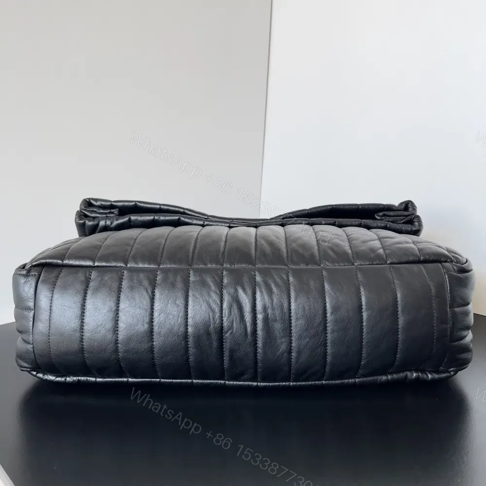 View 3 of 高仿Balenciaga*Monaco系列衍縫線牛皮單肩包m