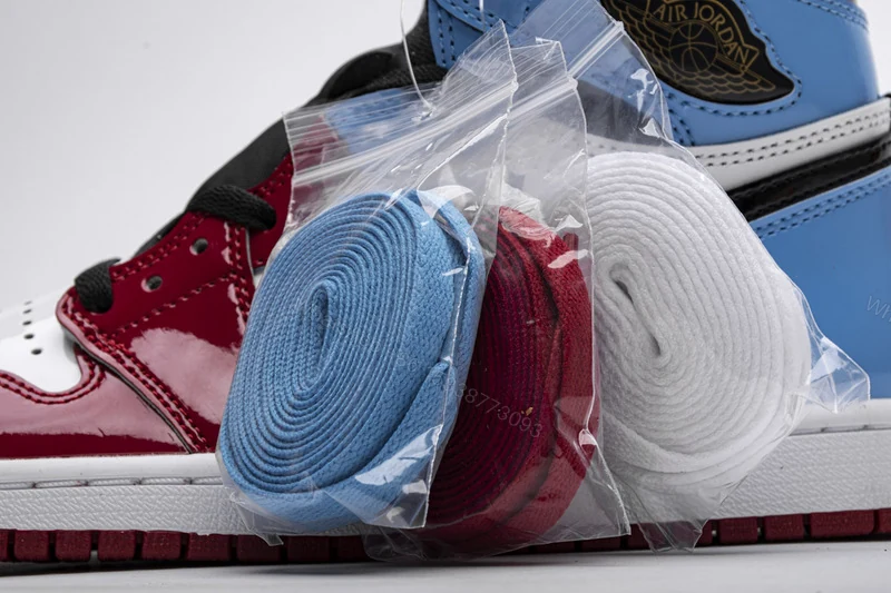 View 5 of Air Jordan 1 Retro High Fearless UNC Chicago CK5666-100