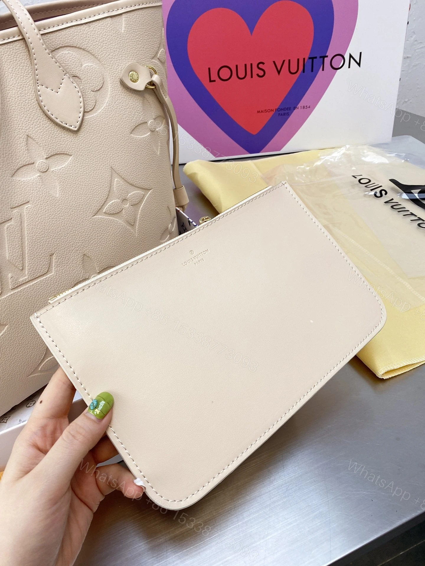View 4 of Louis Vuitton Neverfull
