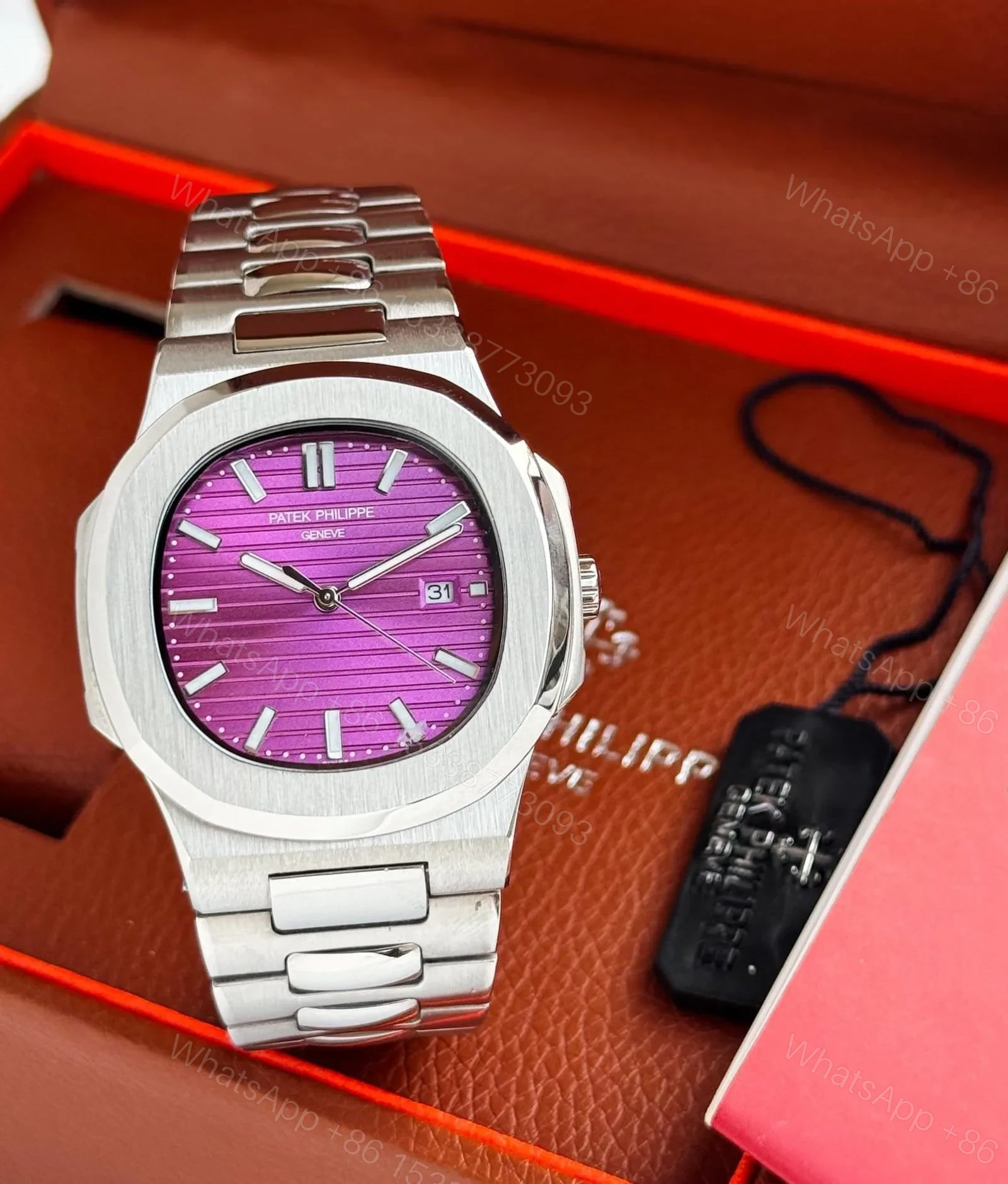 Patek Philippe Nautilus Octagonal Quartz — view 1