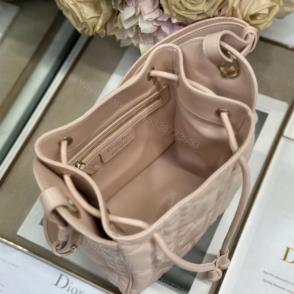 View 7 of 高仿Dior*D-Motion系列M2851M413小牛皮水桶包小號粉色免檢版