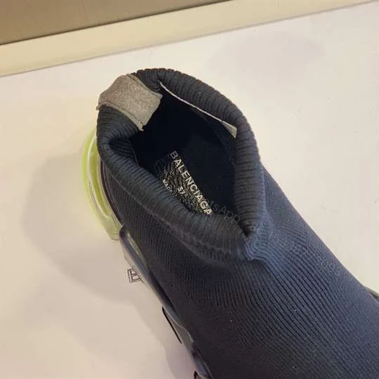 View 4 of BALENCIAGA MEN’S SPEED 2.0 SNEAKER – BB156