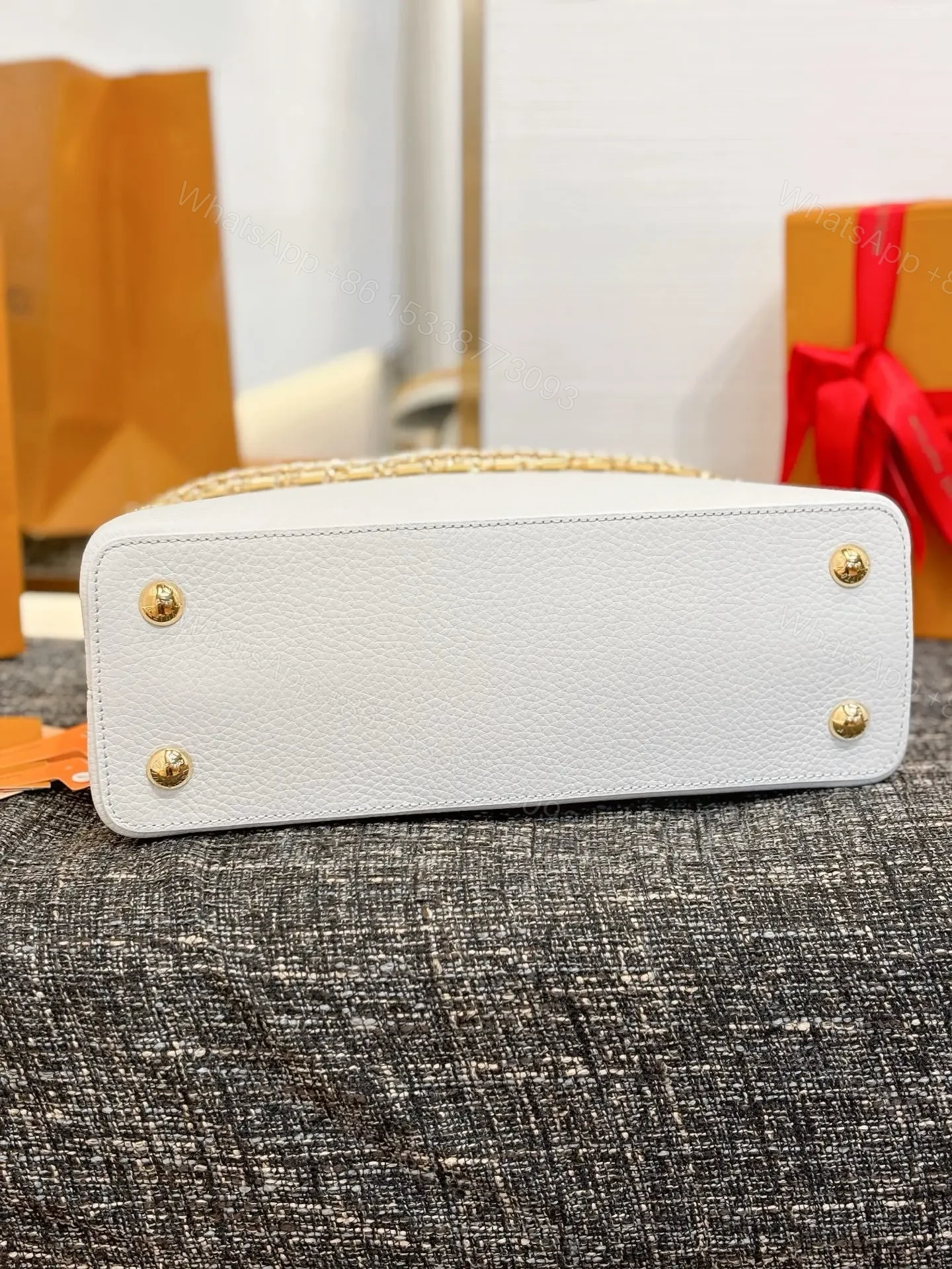 View 3 of Louis Vuitton Capucines BB handbag in white Taurillon leather