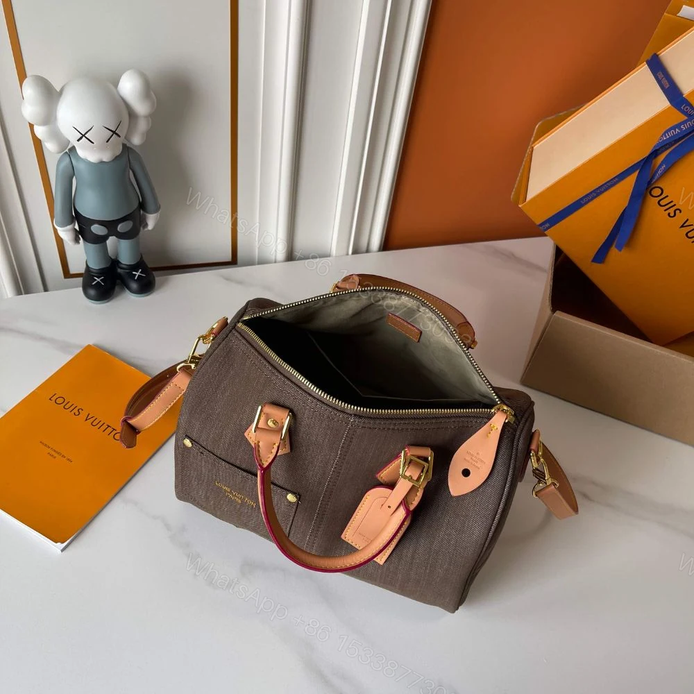 View 9 of Louis Vuitton Speedy 30 Bandoulière Brown 34Cm M29170