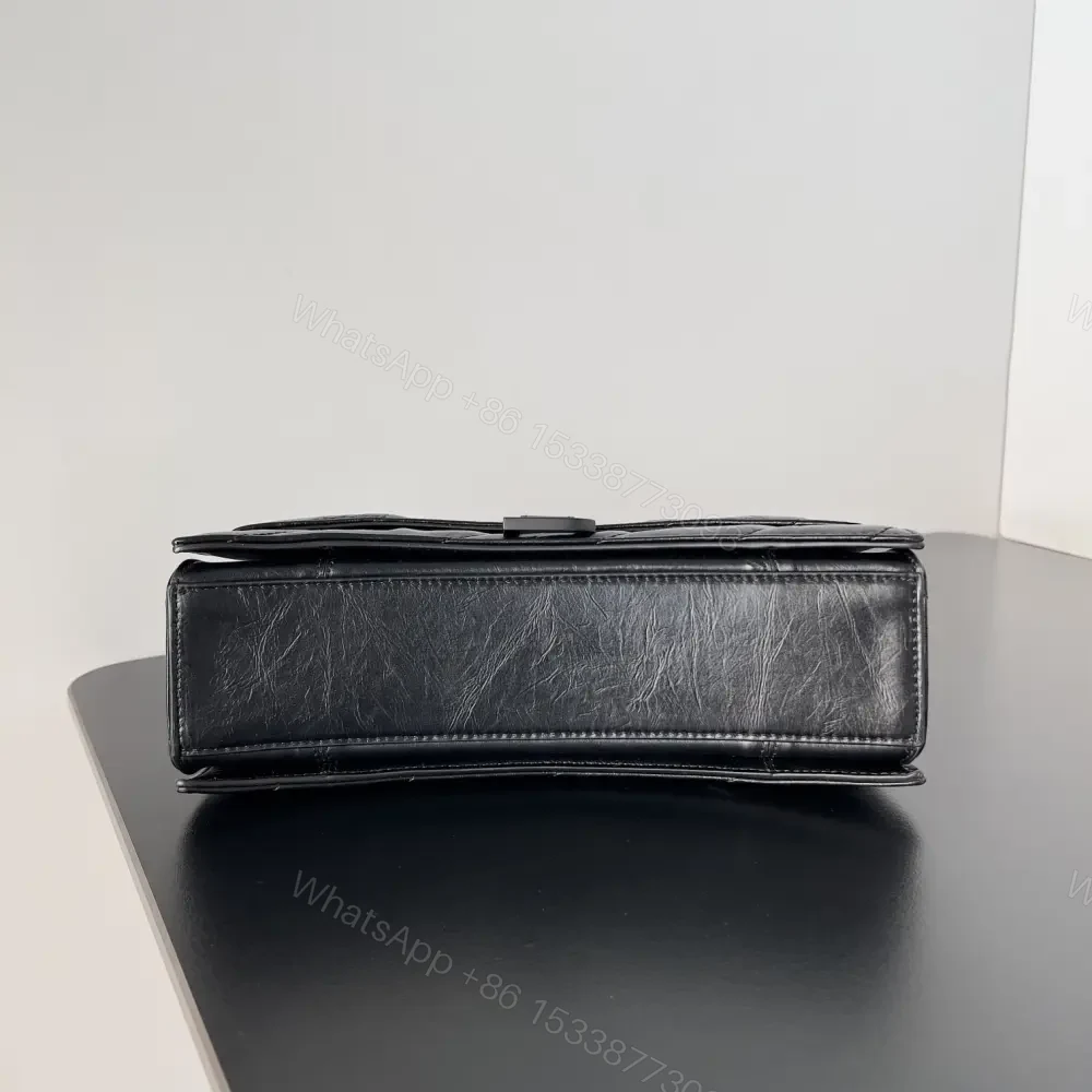View 3 of 高仿BalenciagaCrush鏈條包小號XS