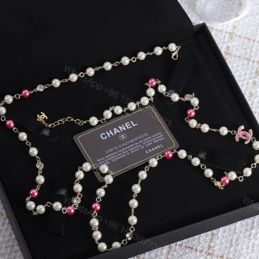 View 3 of EN – Lux Chanel Necklaces 003