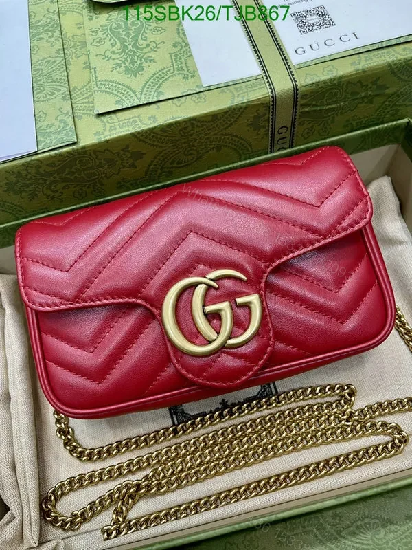 View 31 of Gucci Super Mini Bag in Beige Matelassé Chevron Leather 476433