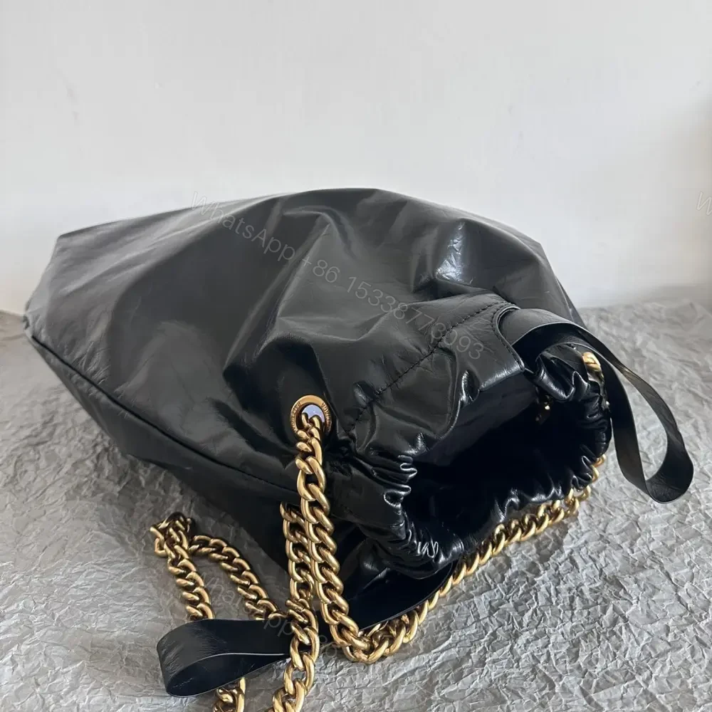View 7 of 高仿Balenciaga2023年新款Crushtote垃圾袋大號