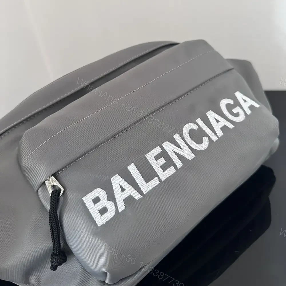 View 7 of 高仿BalenciagaWheelBeltpack系列尼龍胸包灰色
