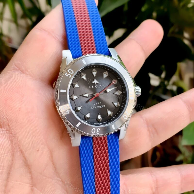 Gucci Dive YA136352 40MM Stainless Steel Blue/Red Strap Quartz — view 1