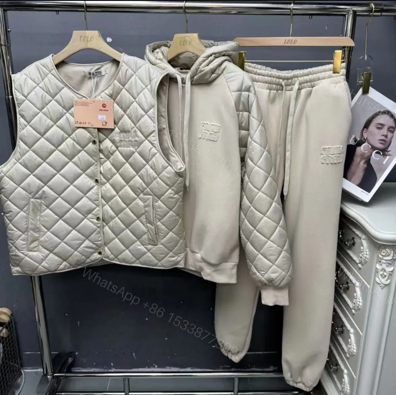 MIU MIU — view 1