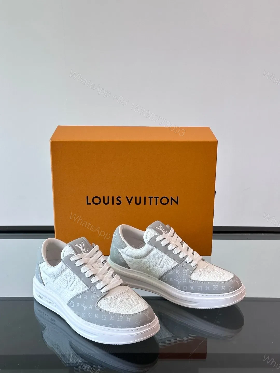 View 5 of LV Men White Gray Leather Sneakers