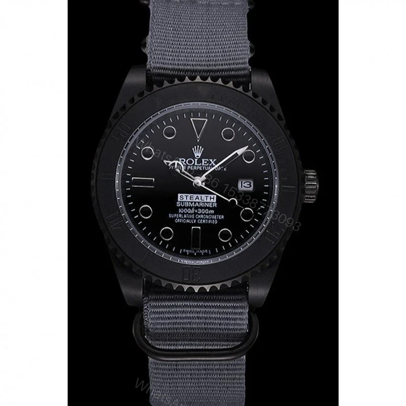 View 2 of Replica Rolex Submariner Black Dial 621996