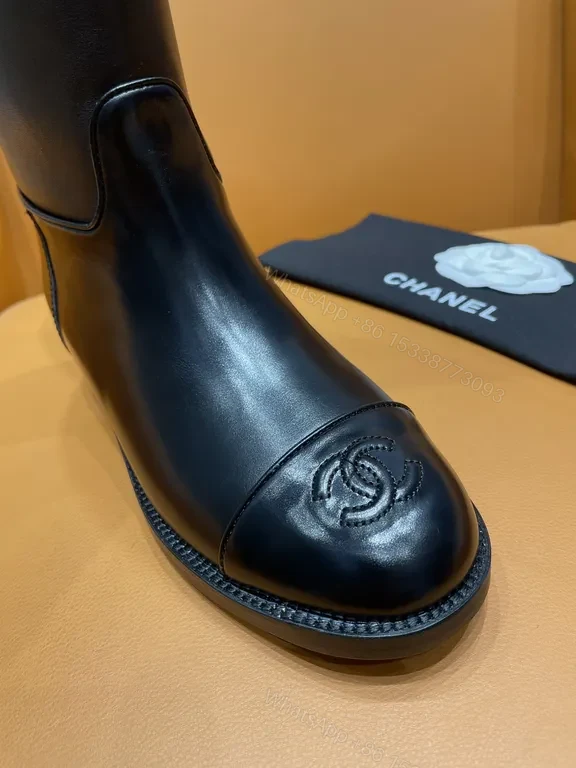 View 9 of Elegant Knee-High Leather Boots - Subtle Luxury Detailing