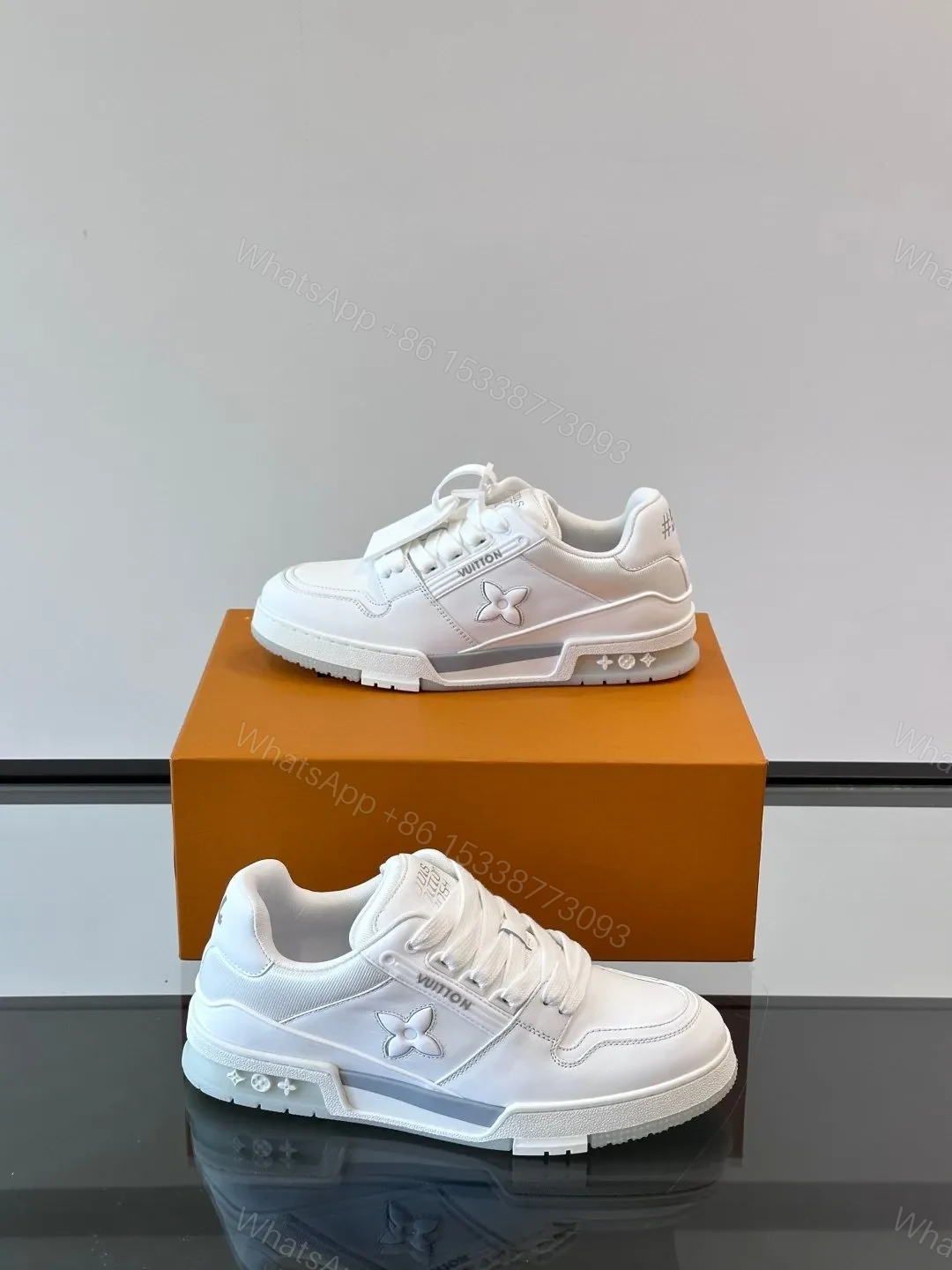 View 4 of LV Men White Leather Sneakers