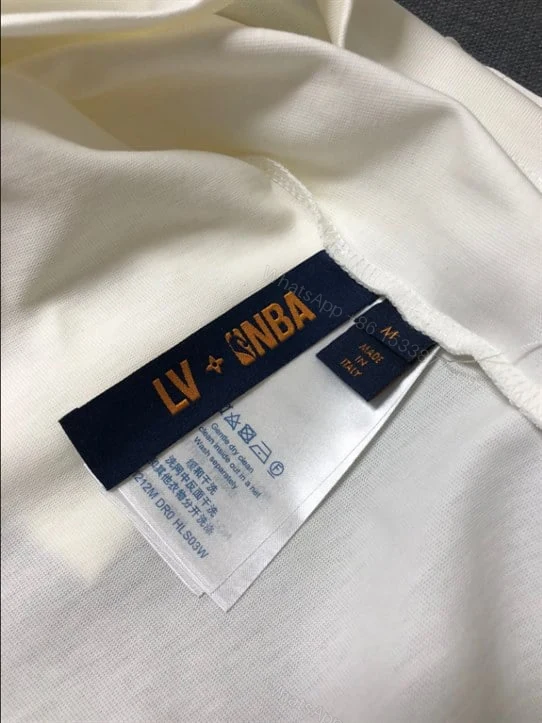 View 6 of LOUIS VUITTON T-SHIRT – LV21