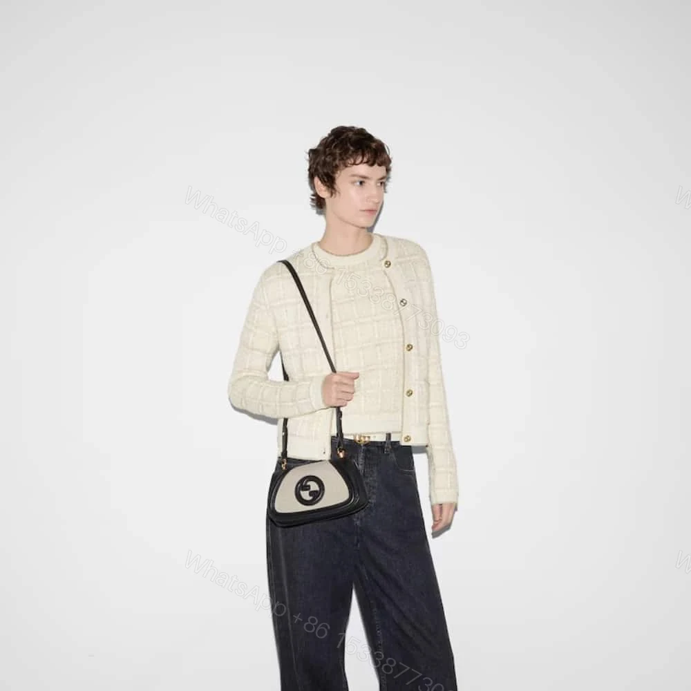 View 4 of Gucci Blondie Shoulder Bag Natural Black 22Cm 815716 HAAKF 2546