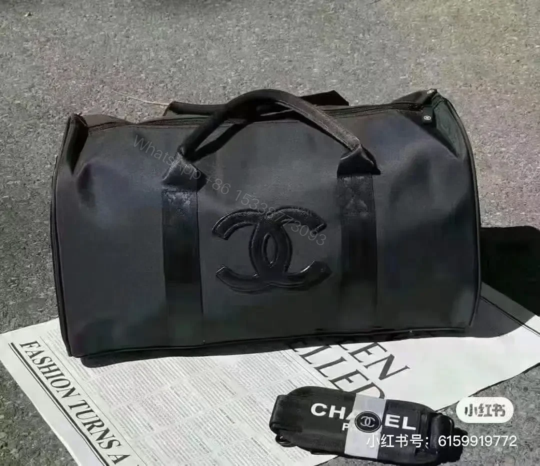 CHANEL — view 1
