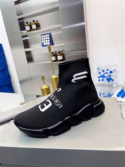 View 10 of BALENCIAGA MEN’S SPEED 2.0 SNEAKER – BB137