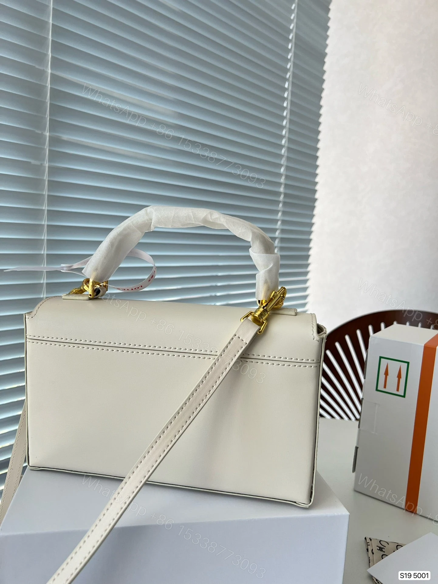 View 6 of CELINE BOX TRIOMPHE IN NATURAL CALFSKIN WHITE 23CM