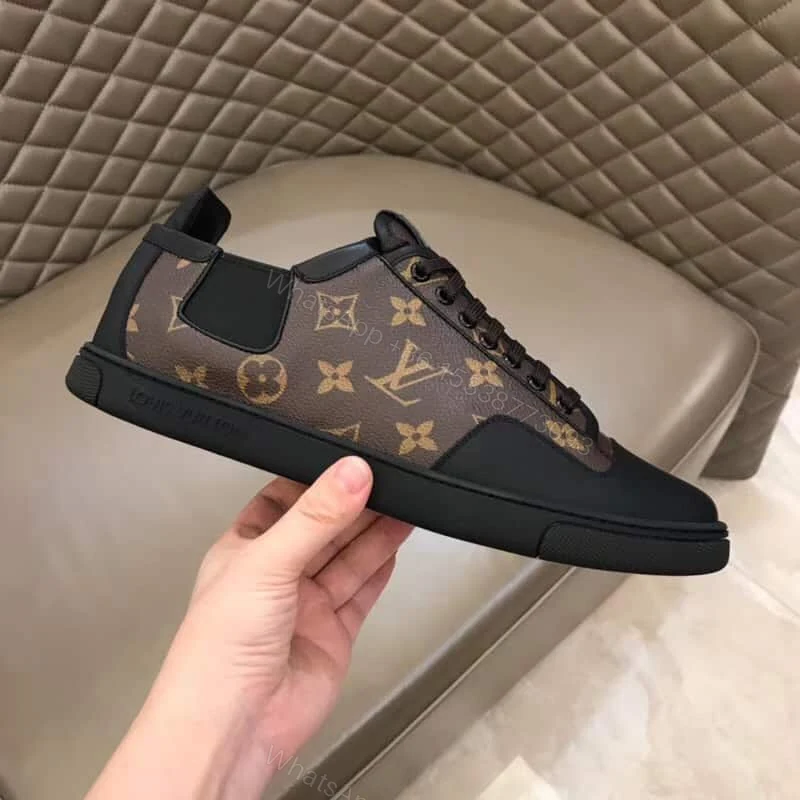 View 2 of LOUIS VUITTON SNEAKERS SLALOM BASKETS – LV15