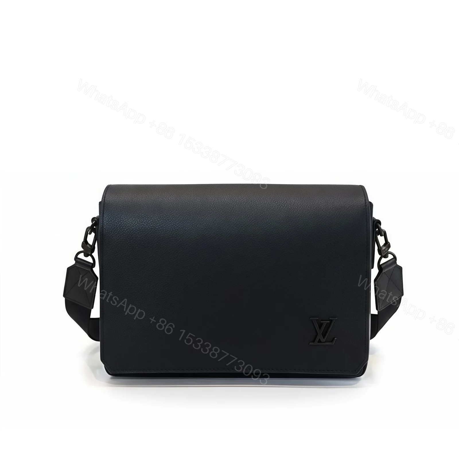 Louis Vuitton Takeoff Messenger PM Black 22Cm M24769 — view 1