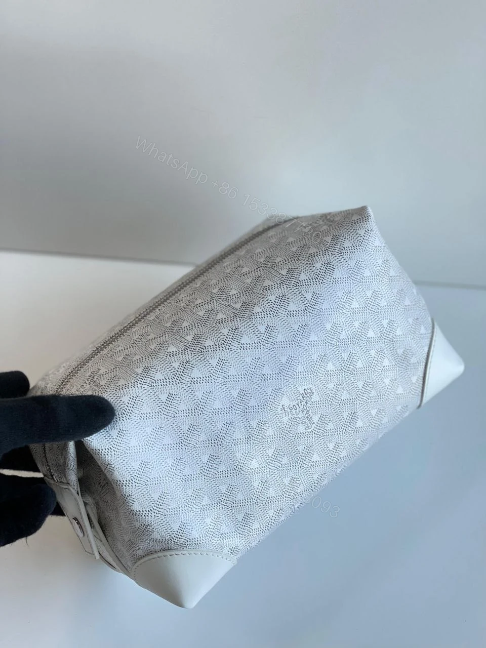 View 8 of BOWLING 25 TOILETRY BAG