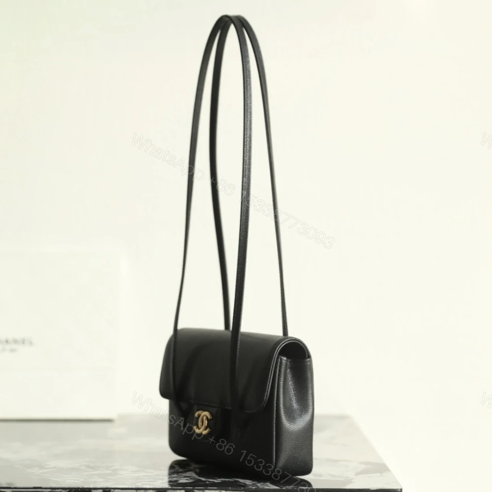 View 3 of 高仿Chanel*26P系列AP5068小牛皮單肩包黑色Mini免檢版