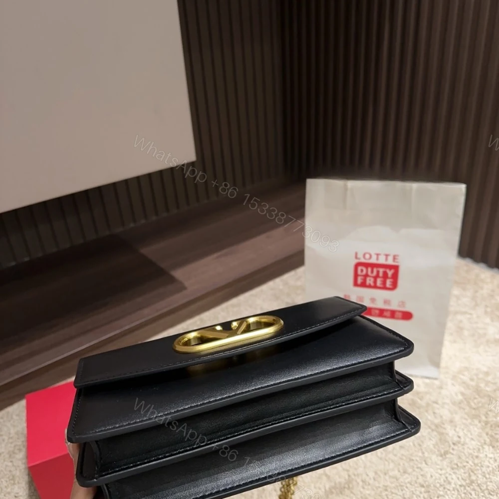View 5 of VALENTINO GARAVANI VAIN SHOULDER BAG IN SHINY BLACK 19CM 6W2B0R16GCB 0NO