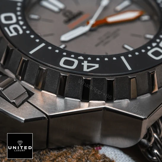 View 10 of Omega Ploprof Replica