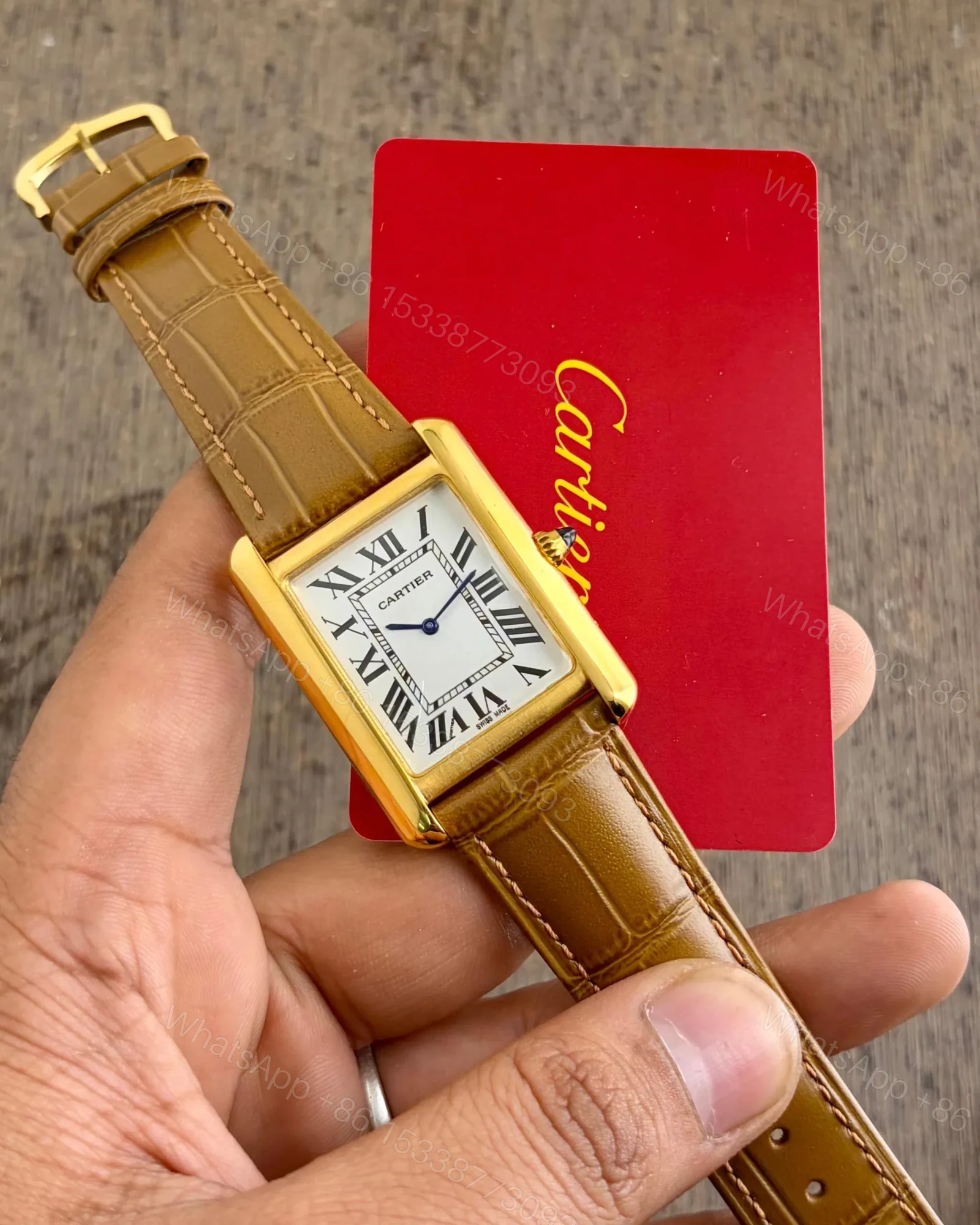Cartier Tank W1529856 — view 1
