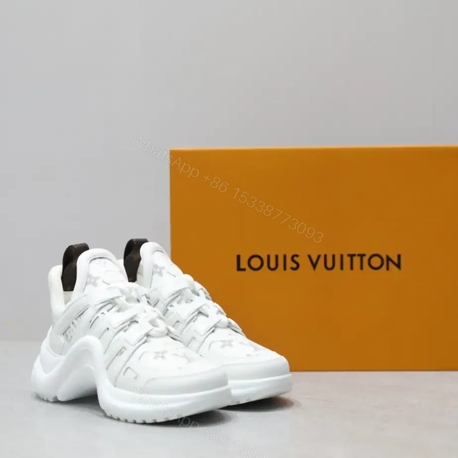 LV ARCHLIGHT SNEAKER – LSVM005 — view 1