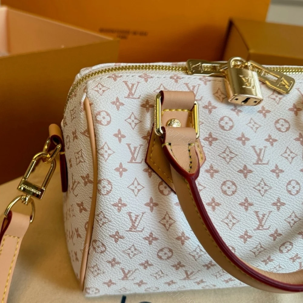 View 3 of Louis Vuitton Speedy Bandoulière 20 Mastic Cream 20Cm M12747