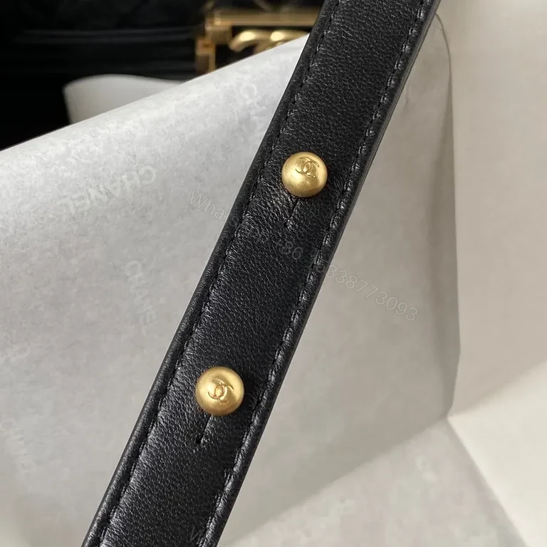 View 9 of Gold-Chain Quilted Flap Bag: Classic Chic Leather Carryall