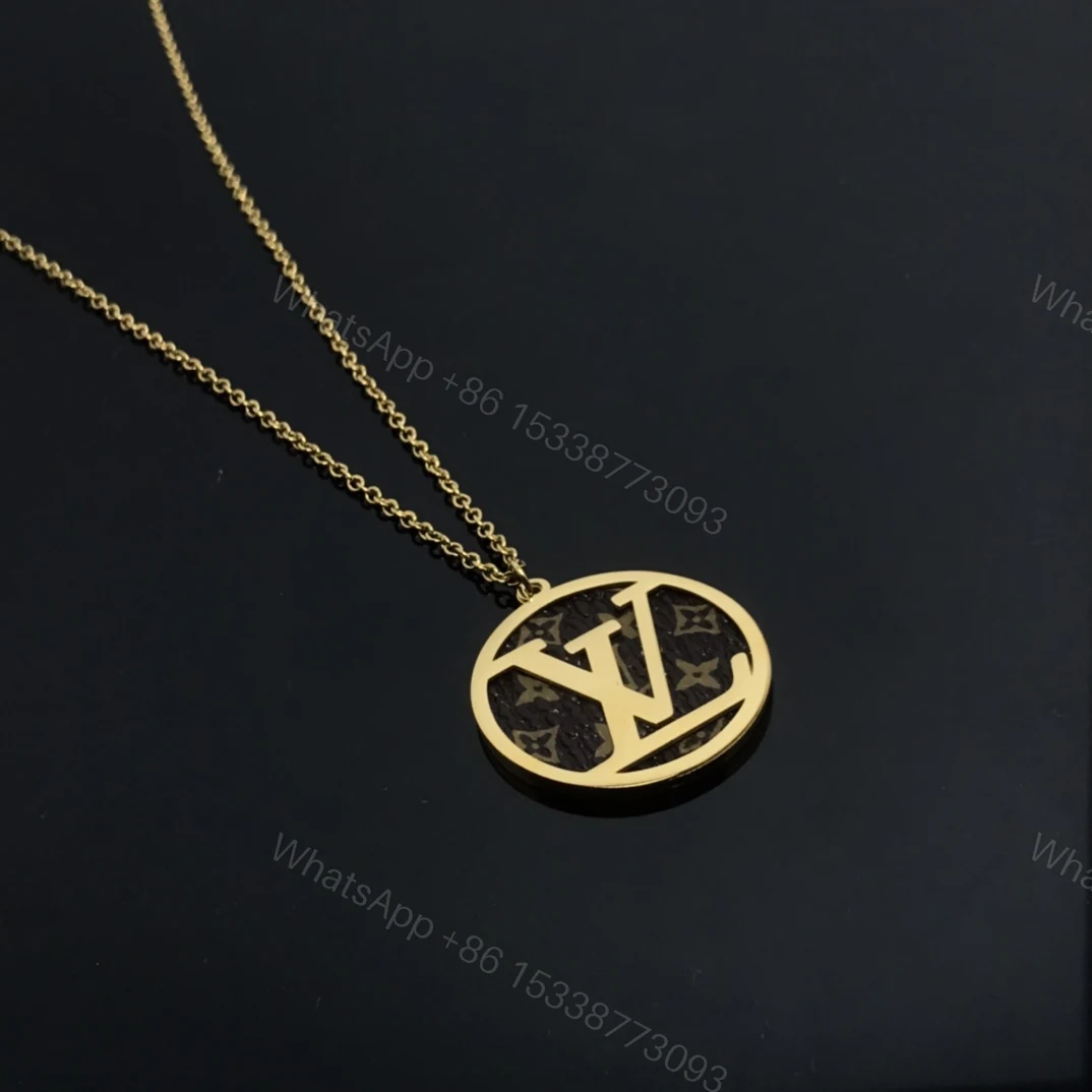 View 4 of EN – Lux LV Necklaces 085