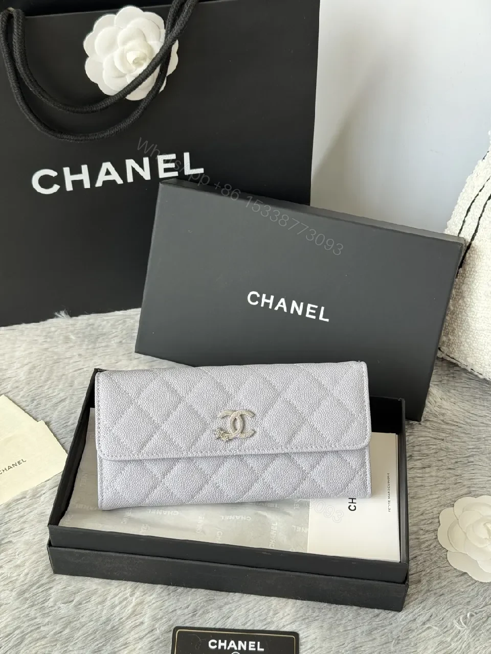 Lilac Quilted Leather Wallet – Slim, Luxurious Organizer — view 1