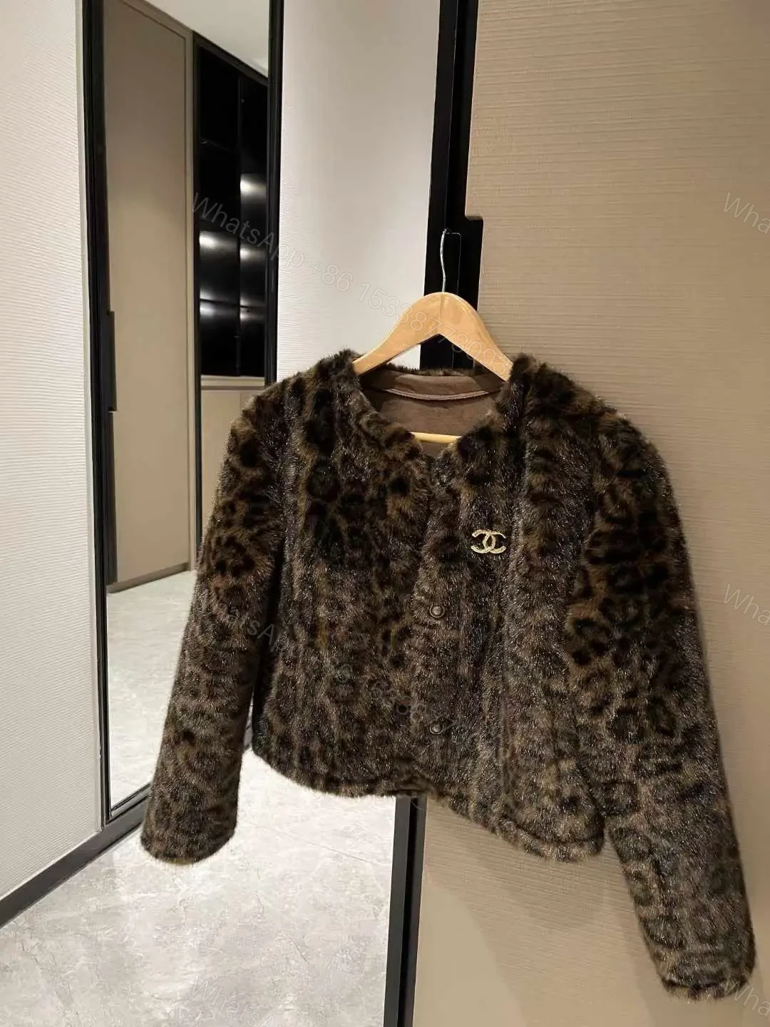 CHANEL — view 1