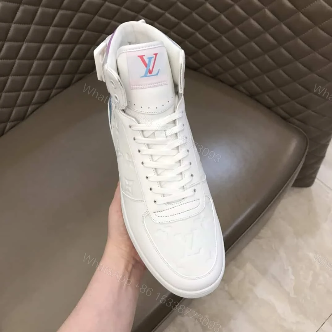 View 4 of LOUIS VUITTON RIVOLI BOOTS – LV136