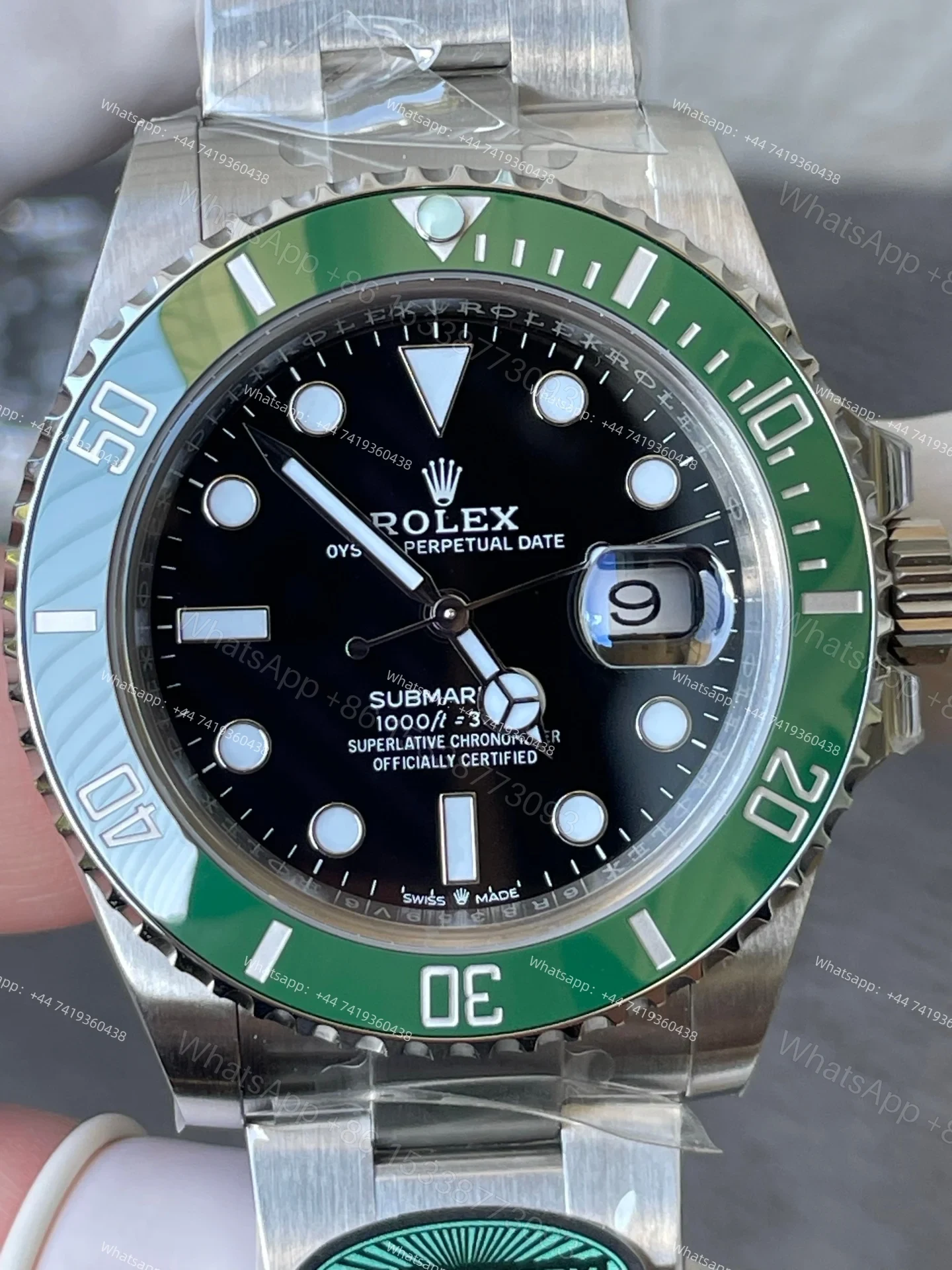 View 4 of Rolex Super Clone Watches 1:1 Starbucks Submariner M126610LV 3235 Movement